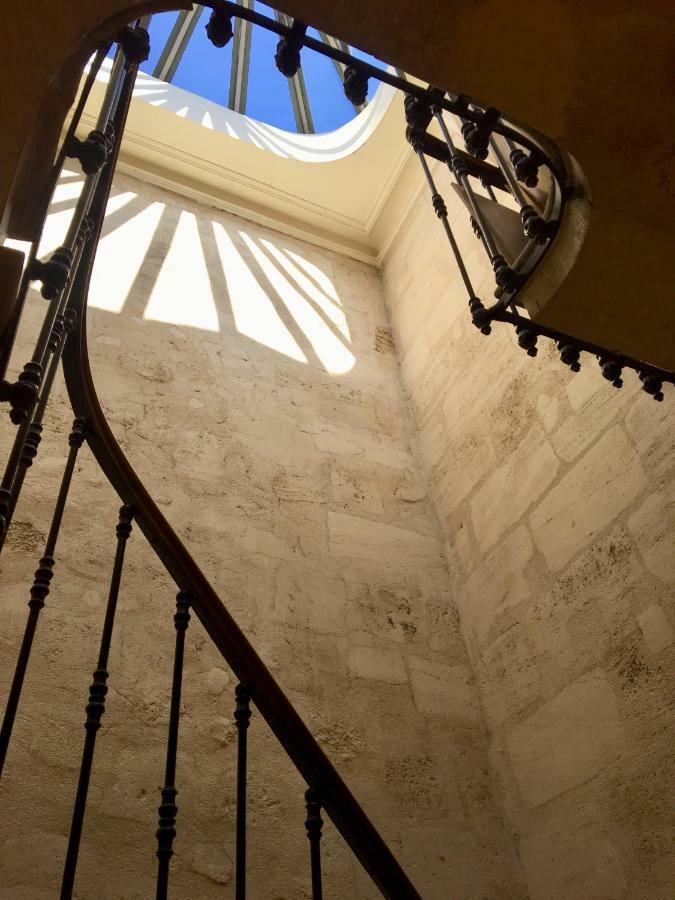 Le Charmant Quai Bourgeois Bordeaux Dış mekan fotoğraf